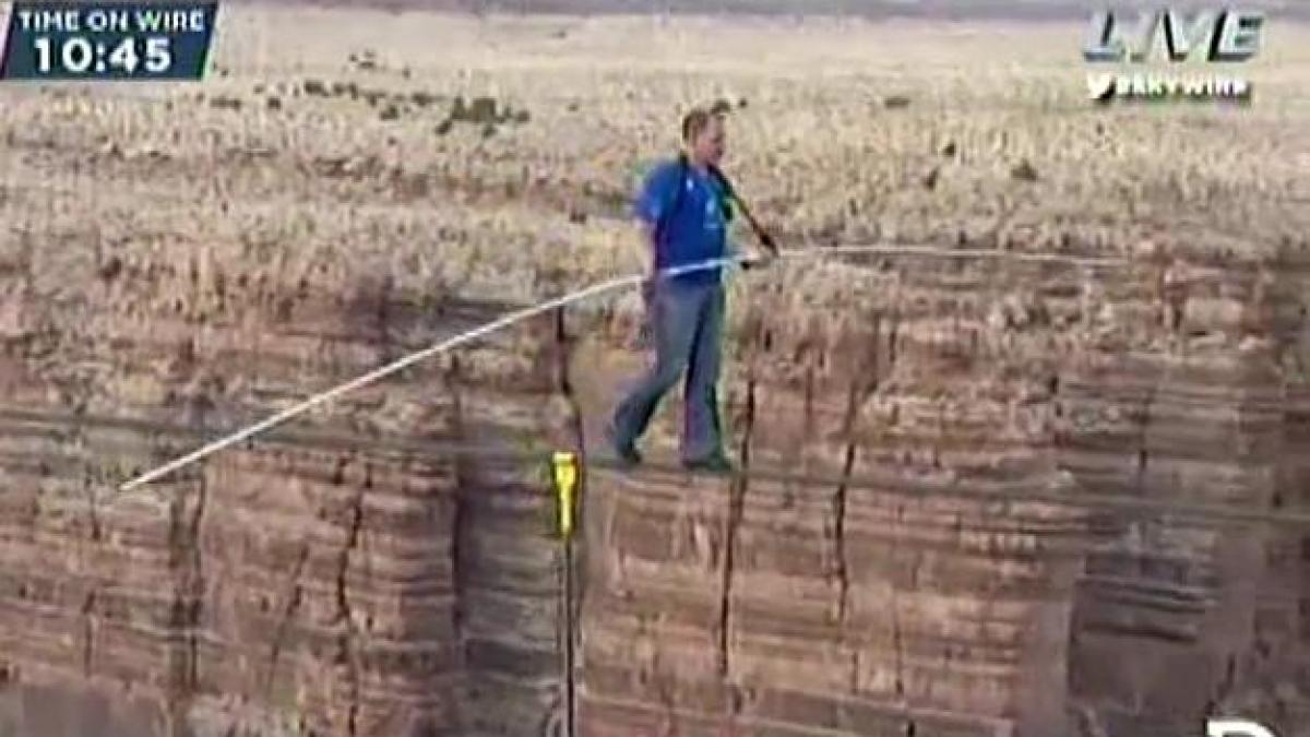 IMAGINI INCREDIBILE Cum A Traversat Nik Wallenda Marele Canion Din SUA