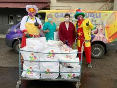 S-a încheiat cea mai frumoasă campanie Zurli pentru copiii bolnavi de cancer, Ziua Eșarfelor Colorate
