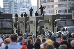 Proteste de amploare la Varşovia. Forţele de ordine au folosit gaze lacrimogene pentru a dispersa manifestanții