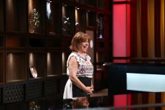 Adriana Trandafir vine în platoul Chefi la cuțite.  Începe ultima săptămână  a degustărilor pe nevăzute