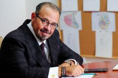 Primarul Piedone dă lovitura. Consilierul său personal este un fost judecător CCR