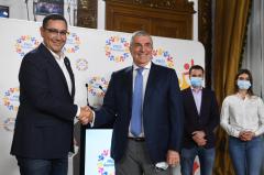 ALDE și PRO România, ultima redută de apărare a drepturilor românilor