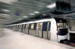 Avarie la o conductă de apă în Capitală. Acces afectat parțial la stația de metrou Academia Militară