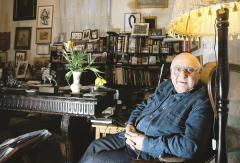 „Suntem sclavii unor partide care stau drepți în fața unor stăpâni de dincolo de hotarele țării”