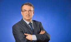 Vergil Chițac: Am considerat că e indecent într-un an în care ne-am confruntat cu pandemia să risipim banii pe luminițe și târguri de Crăciun