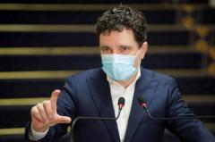 Nicușor Dan: Gabriela Firea e sursa frigului din apartamentele dumneavoastră