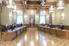 UPDATE. Consultări la Cotroceni pentru alegerea premierului. Delegația AUR a ajuns cu întârziere la discuții