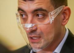 George Simion: „Banii voştri împărţiţi şi România împărţită, România ca o pradă"