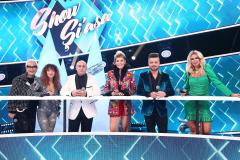 Mirela Vaida, Liviu Vârciu și Andrei Ștefănescu prezintă Show și-așa: “România are nevoie de distracţie, poate acum mai mult decât oricând!”.