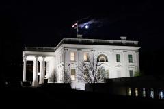 Demisii în lanț la Casa Albă după violențele din Washington