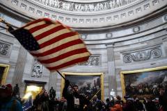 Radu Tudor: Planul loviturii de stat orchestrat de Trump a eșuat