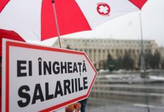 Sediul Guvernului, pichetat de Sanitas