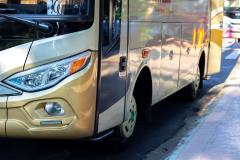 4 pași pe care trebuie să îi parcurgi înainte de a închiria un autocar sau microbuz