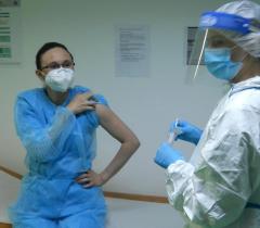 Mărturia unei doctorițe din Brașov: Apogeul suferinței l-am atins în momentul în care am pierdut în mod inexplicabil o colegă tânără, aparent sănătoasă, jovială, mamă și soție la rândul ei