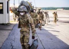 Pentagonul a mobilizat sute de militari activi la Washington pentru învestirea lui Biden