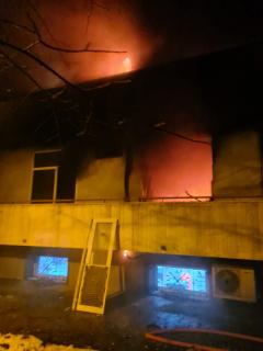 Incendiu de la Matei Balș. Procuror: Se pare că au fost două explozii ale tuburilor de oxigen