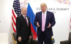 „Trump, cultivat 40 de ani drept unealtă a KGB”