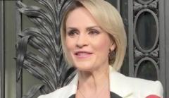 Scandal înaintea deschiderii școlilor. Gabriela Firea: Au închis HAOTIC școlile și vor să le redeschidă la fel 