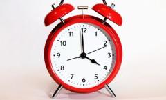 Când trecem la ora de vară în 2021. Ar putea fi ultima schimbare