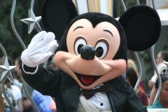 Compania Disney afectată de pandemie. Închide 60 de magazine în 2021