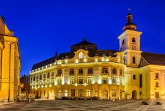 Ghid audio în trei limbi pentru turiștii care ajung la Sibiu