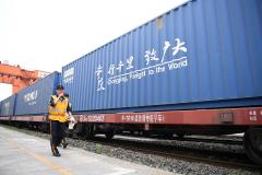 Ping-pong cu sancțiuni între China și UE. Acordul bilateral, în pericol
