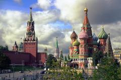 Excursii la Moscova, pentru imunizare: unele adevărate, altele fake