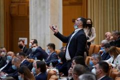 Deputat PSD, întrebat de ce nu poartă mască de protecție: Eu nu știu să fie declarată pandemia în România