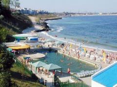 Minivacanța pe litoral de 1 Mai și de Paște: Sejur între 250 și 1.000 de lei, cu cină festivă