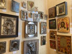 Formarea unei piețe pentru icoanele românești
