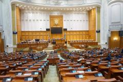 Unul din patru deputați a vorbit o singură dată de la preluarea mandatului. Mai multe județe, nereprezentate de la tribuna oficială