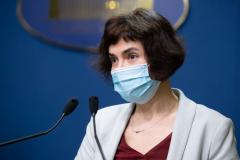 Andreea, fostă Moldovan, poreclită „Carantină”, s-a angajat la Organizația Mondială a Sănătății