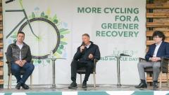 Iohannis și Nicușor Dan au găsit vinovații pentru traficul din Capitală