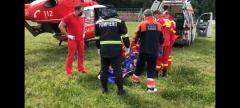 Bărbat mușcat de cap de un urs