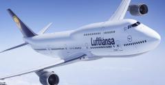 Compania aeriană Lufthansa nu se va mai adresa cu formula "Doamnelor și domnilor, bine ați venit la bord!”