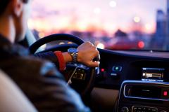 Ai mașină mai veche de 15 ani? Ministrul Mediului a făcut anunțul