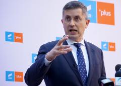 Guvernul caută soluții să crească vaccinarea: Ar putea fi restricționat accesul persoanelor nevaccinate în spații publice închise