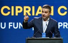 Ciprian Ciucu, noul președinte PNL București. Cu ce scor a câștigat în fața Violetei Alexandru