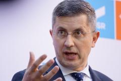 Dan Barna, despre directorul CFR: Nu ajută pe nimeni o isterie falsă. Pentru mine subiectul este închis