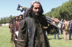 SUA şi Marea Britanie îi acuză pe insurgenţii talibani că au comis "crime de război" în Afganistan