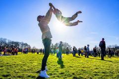 Vreme caldă în Capitală. Temperaturi de 30-35 de grade în weekend