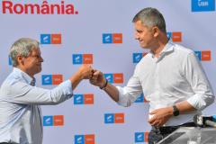 S-a ajuns și la asta. Competiția moțiunilor de cenzură împotriva Guvernului Cîțu. USR-PLUS face joc dublu