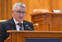 Roman: Când se va constitui o majoritate, atunci e important să se discute votul în plen pentru preşedintele Camerei Deputaţilor