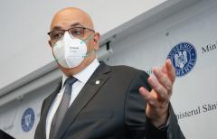 Raed Arafat face PRECIZĂRI despre prezentarea certificatului verde în malluri. Ce se întâmplă cu școlile private