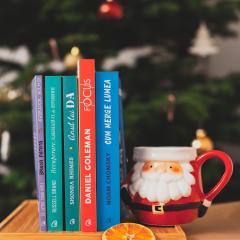 #TheGoodAddiction: de Black Friday, alimentează-ți dependența de cărți cu reduceri de până la 70% pe curteaveche.ro!