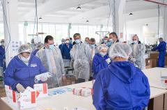 După contractul testelor în școli, ONAC dă din nou lovitura. Măști de protecție FPP2, cumpărate de la o companie deținută de fiul vicepreședintelui ANRE