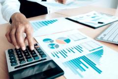 Datoria publică a statelor UE va trebui să scadă. Când se vor opri scumpirile prețurilor de consum