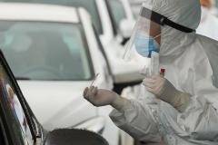 15 vouchere electronice pentru testare, propunerea lui Alexandru Rafila