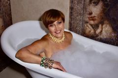Iulia Albu, cadou memorabil, de Crăciun, în ediţia specială I.A. cu stil: “Am vrut să fie ceva de care să îşi amintească întreaga viaţă!”