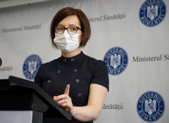 Vlad Voiculescu și Ioana Mihăilă cer obligativitatea certificatului la locul de muncă